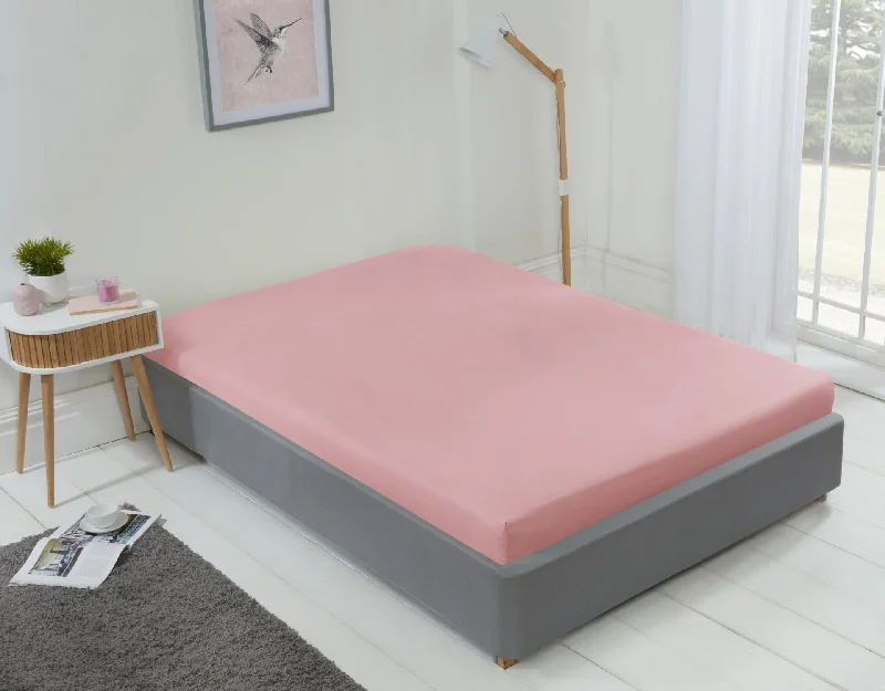 Lyla Fitted Sheet in Blush Pink