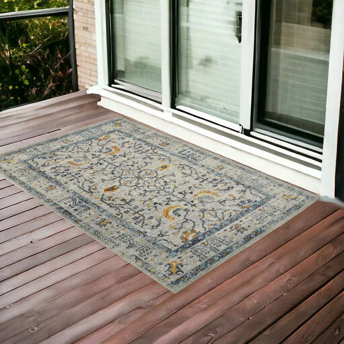 3' X 5' Southwestern Stain Resistant Indoor / Outdoor Area Rug - Yellow / Ivory