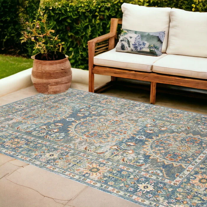 9' X 12' Floral Medallion Stain Resistant Indoor / Outdoor Area Rug - Blue / Orange